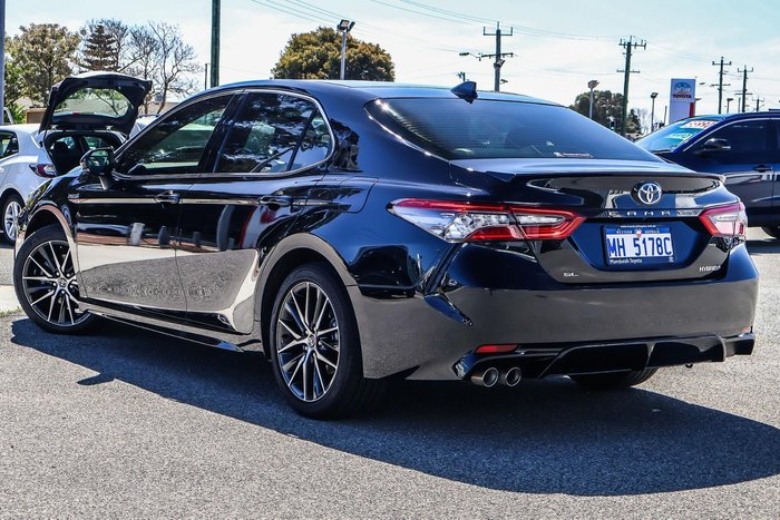 2024 Toyota Camry SL