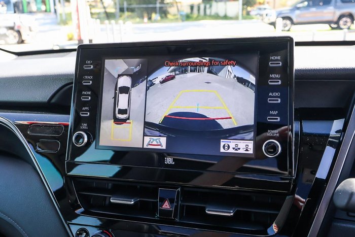 2024 Toyota Camry SL