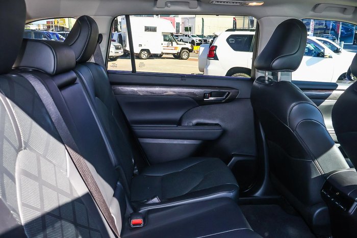 2024 Toyota Kluger Grande