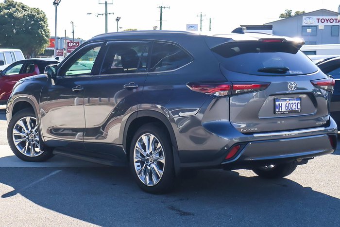 2024 Toyota Kluger Grande