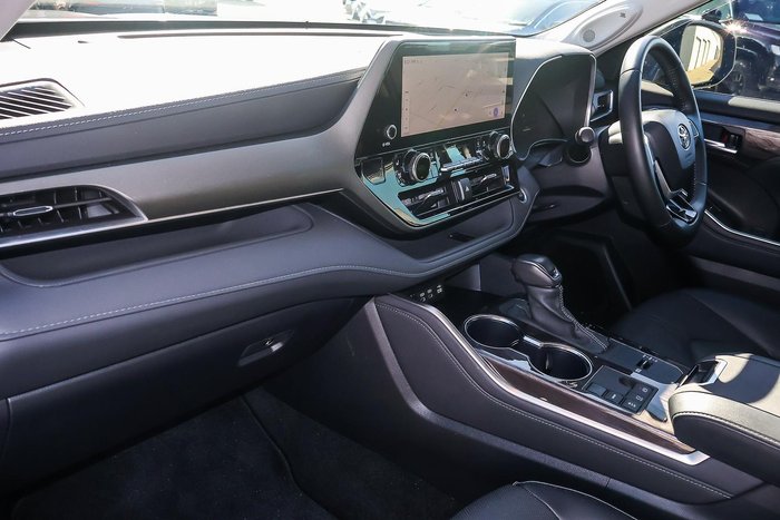 2024 Toyota Kluger Grande