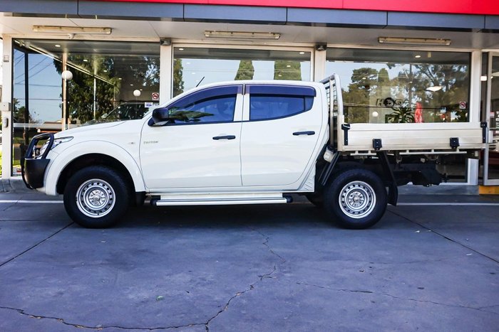 2018 Mitsubishi Triton GLX