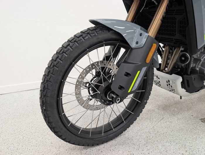 2026 CFMOTO 2026 Cf Moto 450CC 450 MT DUAL SPORTS grey