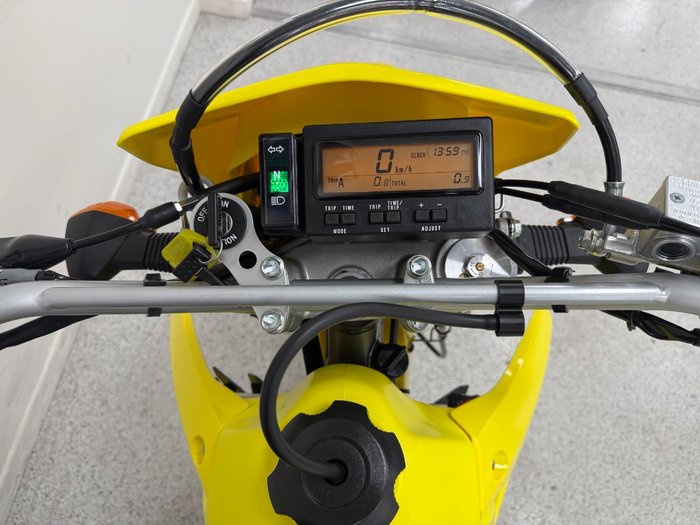 2025 Suzuki 2025 Suzuki 400CC DR-Z400EM2 Enduro Yellow
