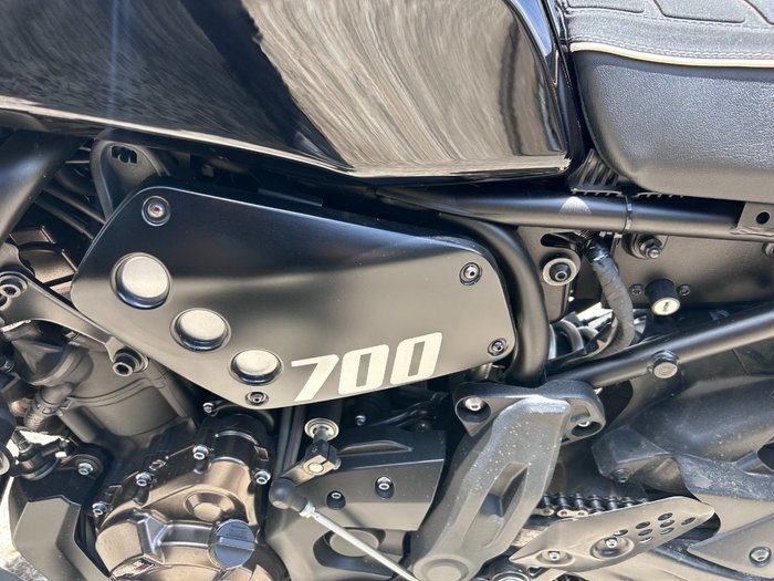 2022 Yamaha XSR700 Black