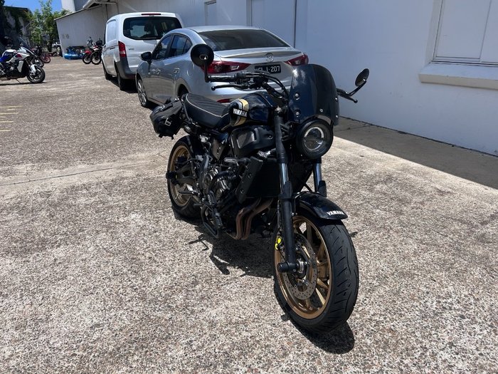2022 Yamaha XSR700 Black