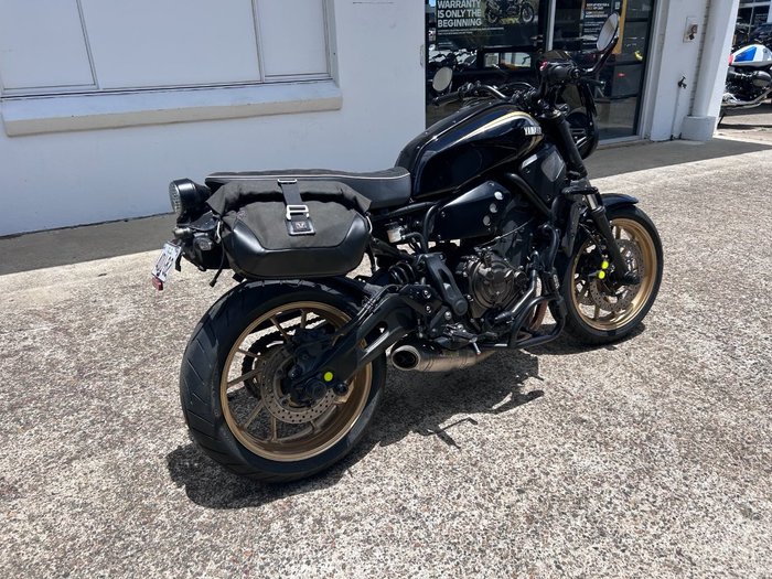 2022 Yamaha XSR700 Black