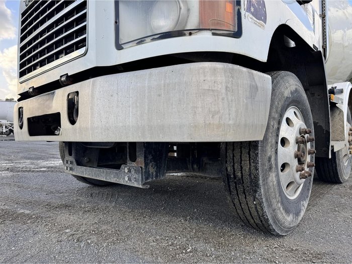 2007 MACK Concrete Agi Truck METROLINER