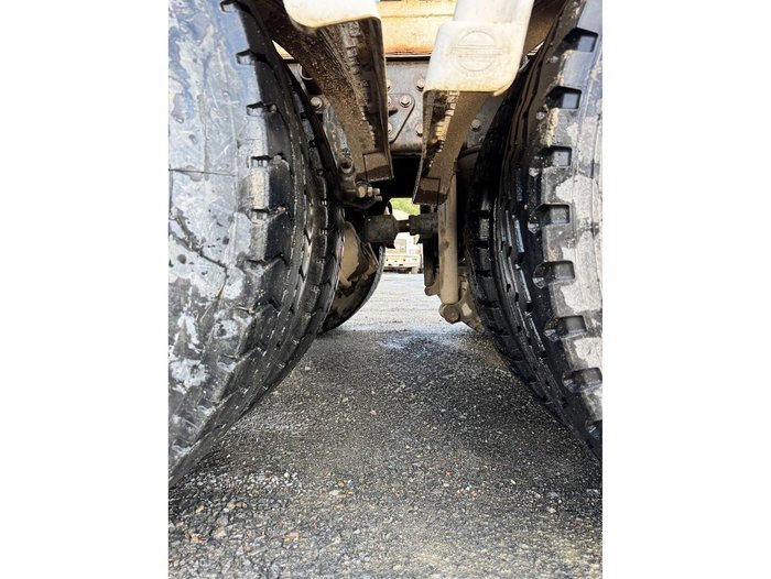 2007 MACK Concrete Agi Truck METROLINER