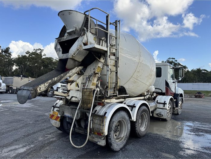 2007 MACK Concrete Agi Truck METROLINER
