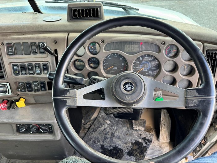 2007 MACK Concrete Agi Truck METROLINER