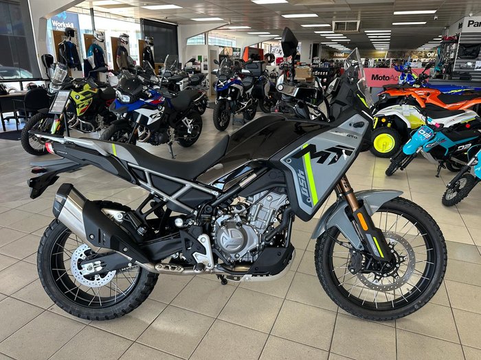 2025 CFMOTO 450MT MT Black