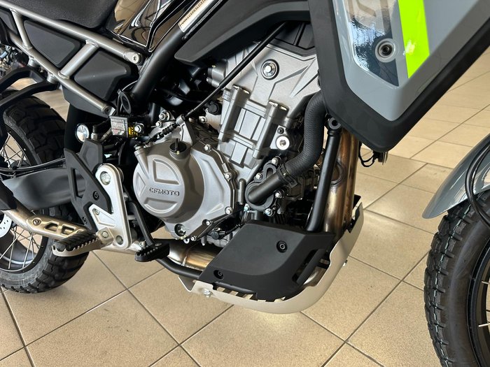 2025 CFMOTO 450MT MT Black