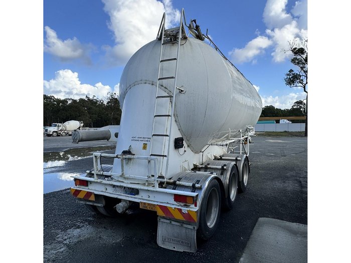 2000 KOCKUMS INDUSTRIES (AUST) P/L Concrete Tanker Trailer