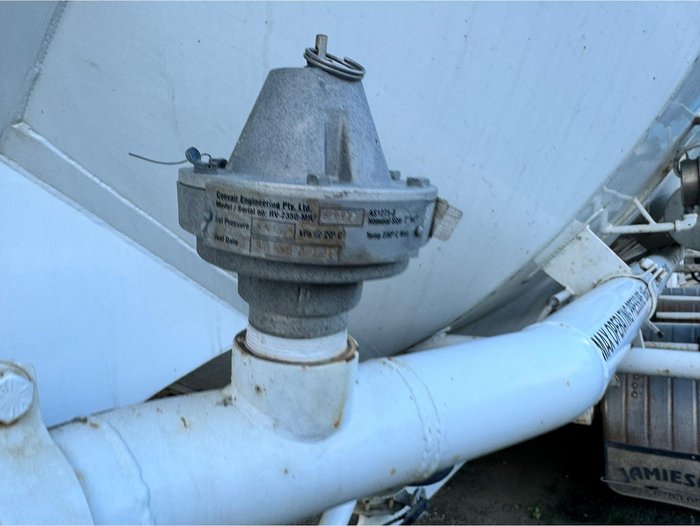 2000 KOCKUMS INDUSTRIES (AUST) P/L Concrete Tanker Trailer