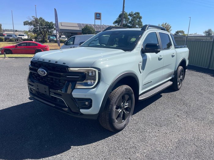 2025 Ford Ranger PHEV Stormtrak
