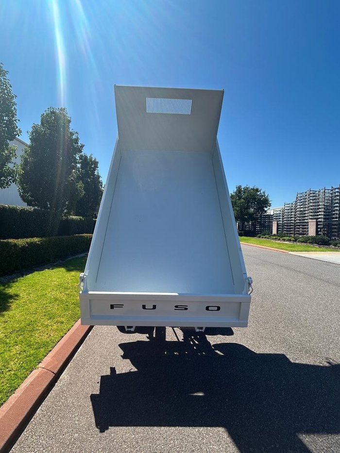 2025 Fuso Canter 615 Euro 6 White