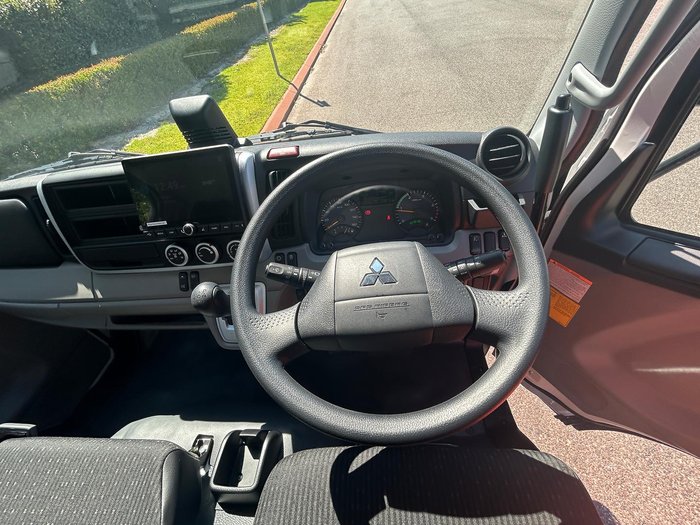 2025 Fuso Canter 615 Euro 6 White