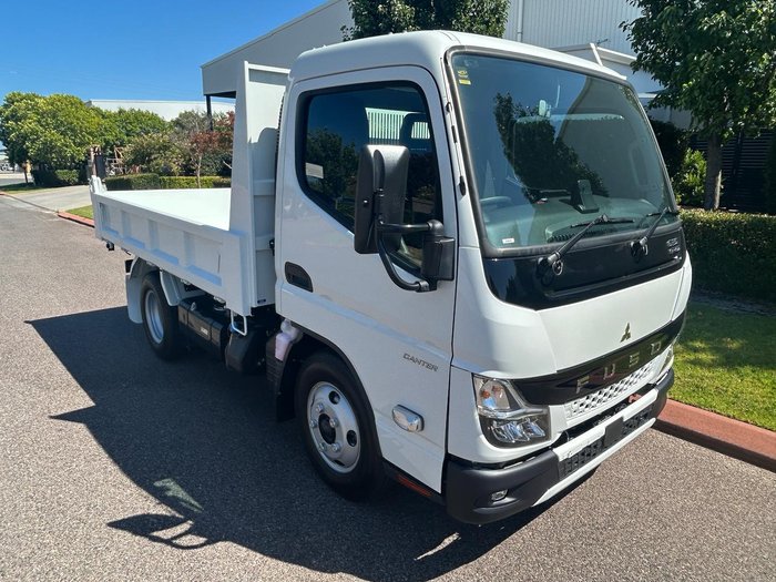 2025 Fuso Canter 615 Euro 6 White