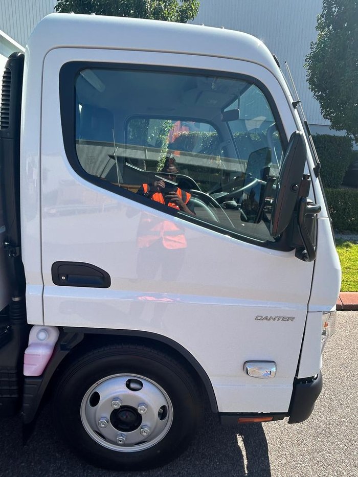2025 Fuso Canter 615 Euro 6 White