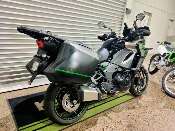 2025 KAWASAKI VERSYS 1100 S DUAL PURPOSE GREY