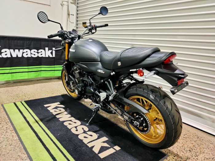 2025 KAWASAKI Z900RS SE ROAD BLACK