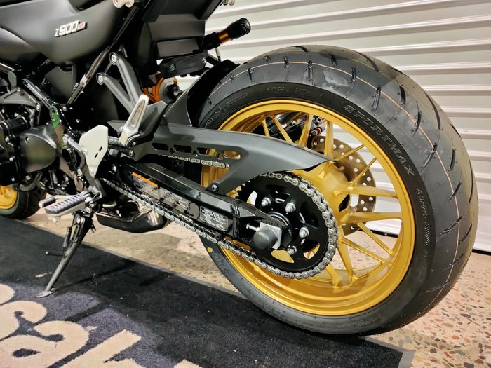 2025 KAWASAKI Z900RS SE ROAD BLACK