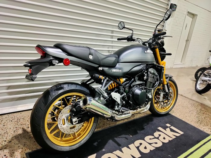 2025 KAWASAKI Z900RS SE ROAD BLACK