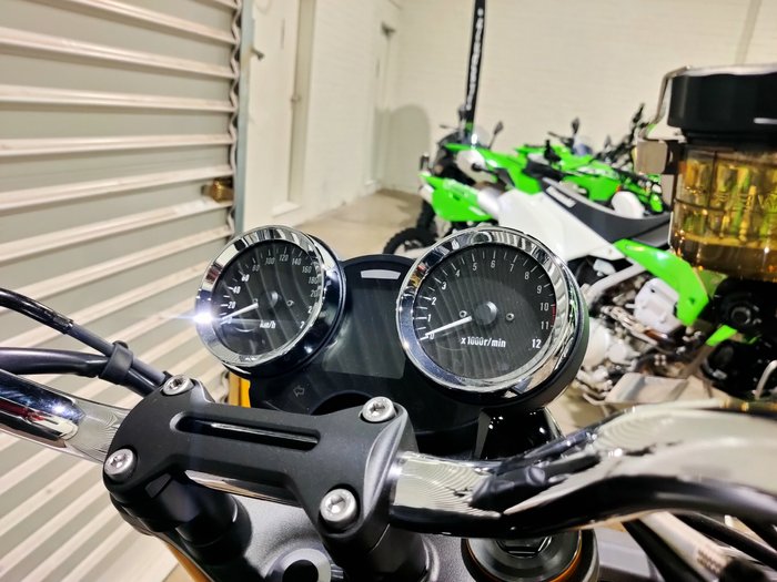 2025 KAWASAKI Z900RS SE ROAD BLACK