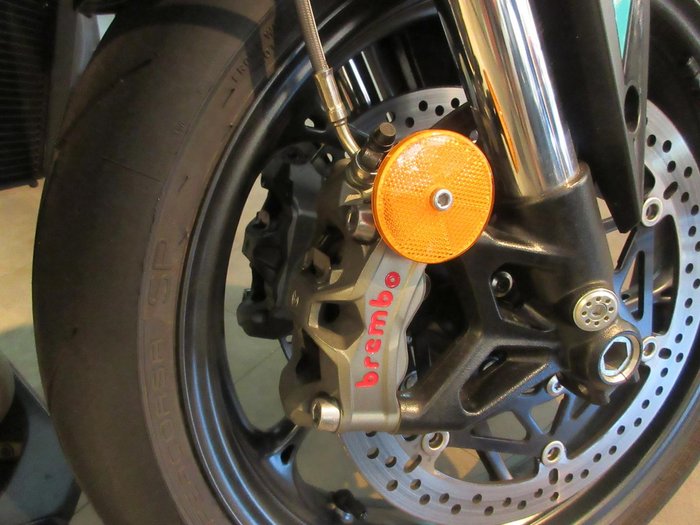 2025 Triumph Street Triple RS Street Triple Silver