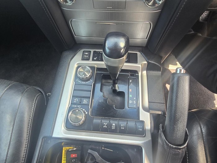 2016 Toyota Landcruiser Sahara