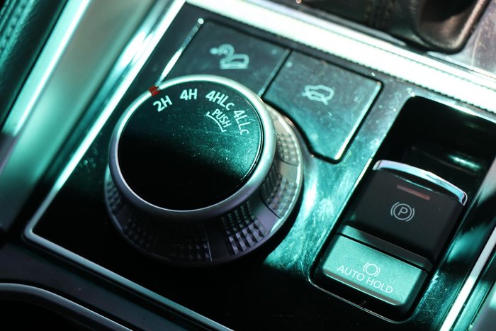 2022 Mitsubishi Pajero Sport GLX