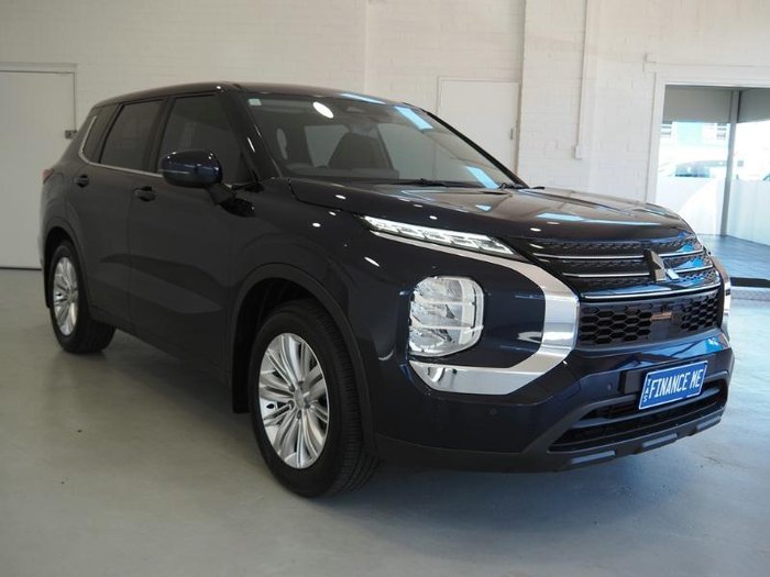 2022 Mitsubishi Outlander ES