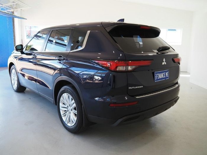 2022 Mitsubishi Outlander ES