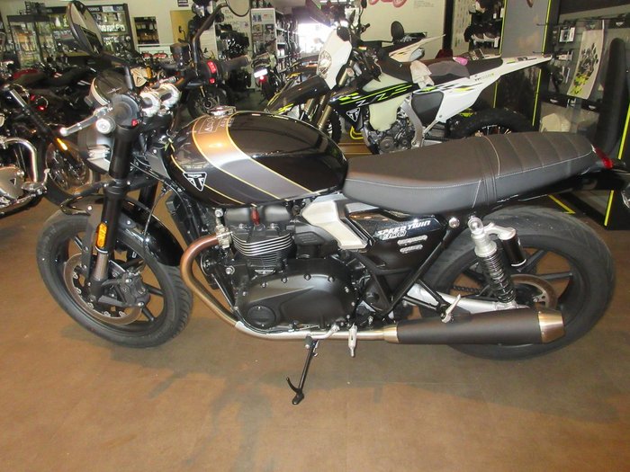2025 Triumph Speed Twin 900 Speed Twin Black