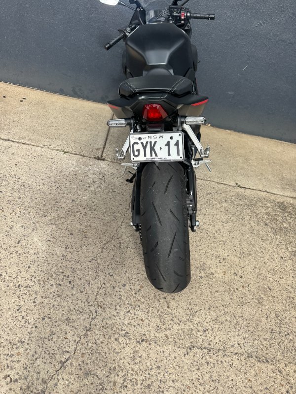 2025 Honda CBR650R BLACK