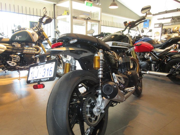 2025 Triumph Speed Twin 1200 RS Speed Twin Black