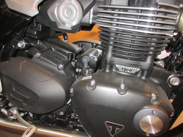 2024 Triumph Speed Twin 1200 RS Speed Twin Black