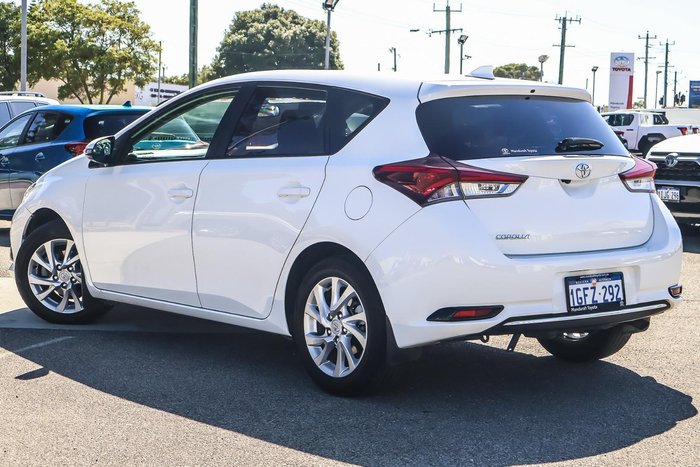 2017 Toyota Corolla Ascent Sport