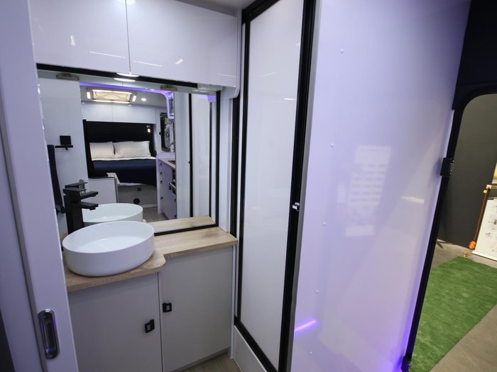 2024 Wonderland RV Amaroo 17' 05