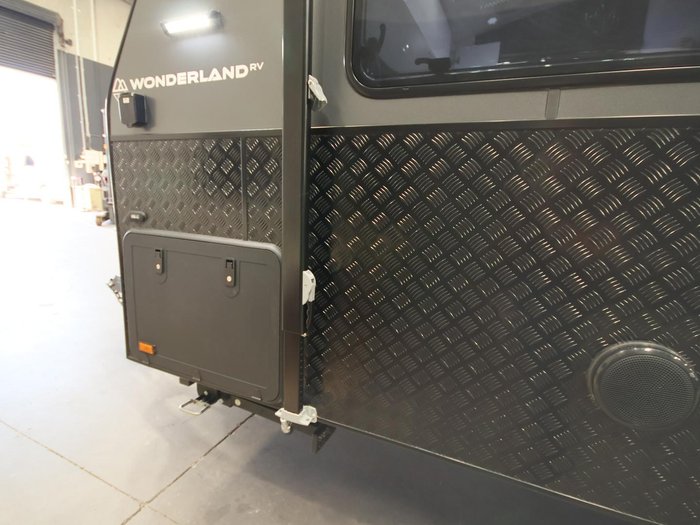 2024 Wonderland RV Amaroo 17' 05