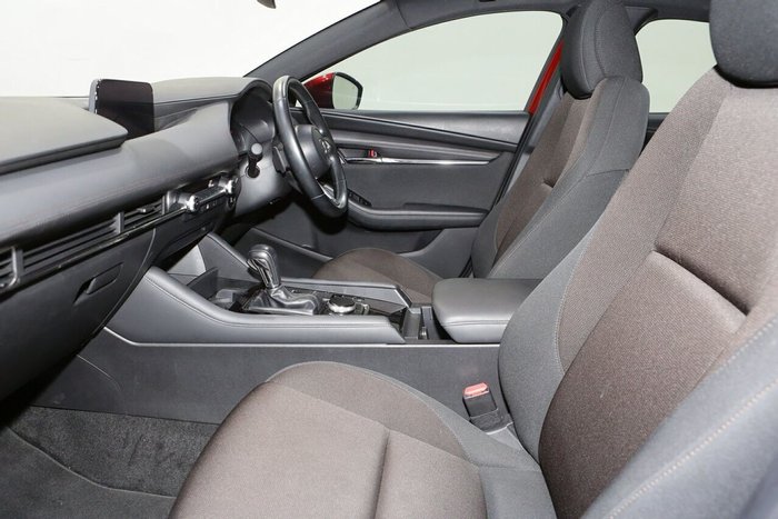 2020 Mazda 3 G25 Evolve