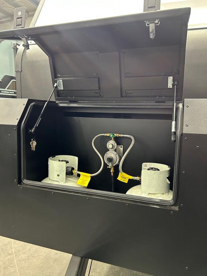 2026 Wonderland RV Amaroo 1906Q-M-C