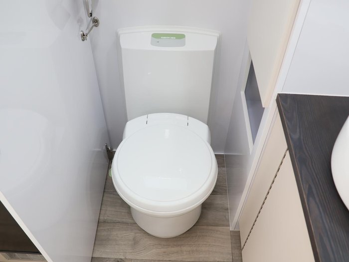 2026 Wonderland RV Amaroo 1906Q-M-C