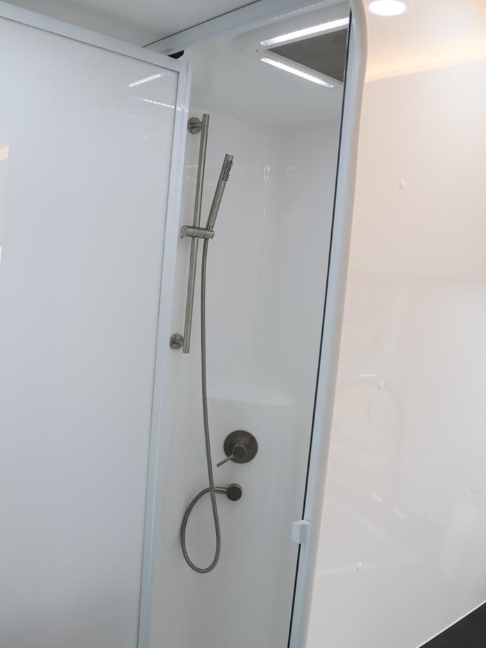 2026 Wonderland RV Amaroo 1906Q-M-C