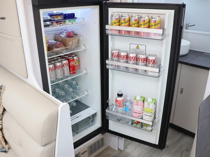 2026 Wonderland RV Amaroo 1906Q-M-C