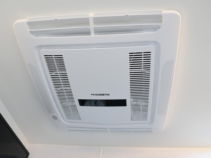 2026 Wonderland RV Amaroo 1906Q-M-C