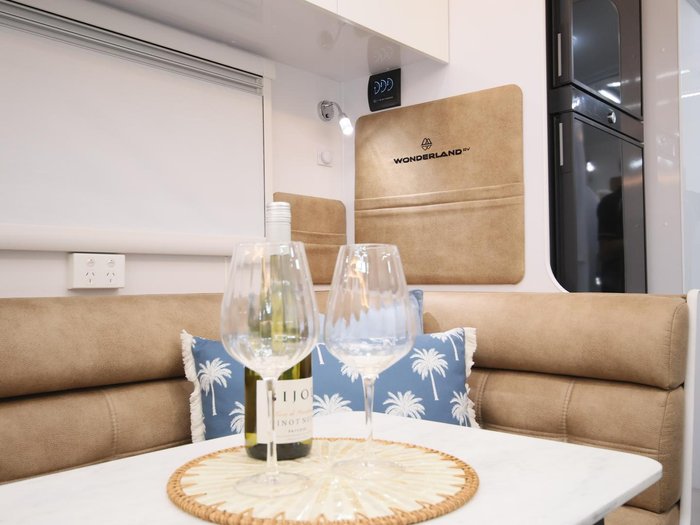 2026 Wonderland RV Amaroo 2106 Rear Bunk Layout