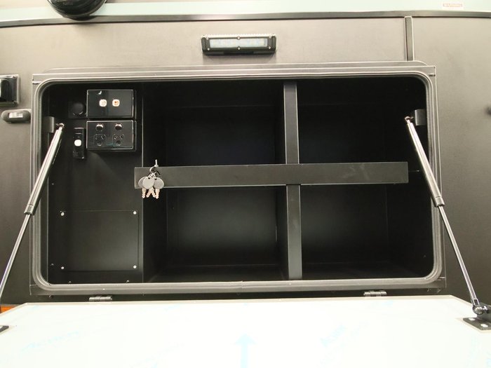 2026 Wonderland RV Amaroo 2106 Rear Bunk Layout