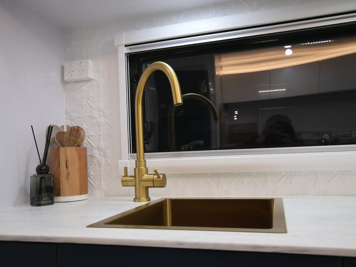 2026 Wonderland RV Amaroo 2106 Rear Bunk Layout